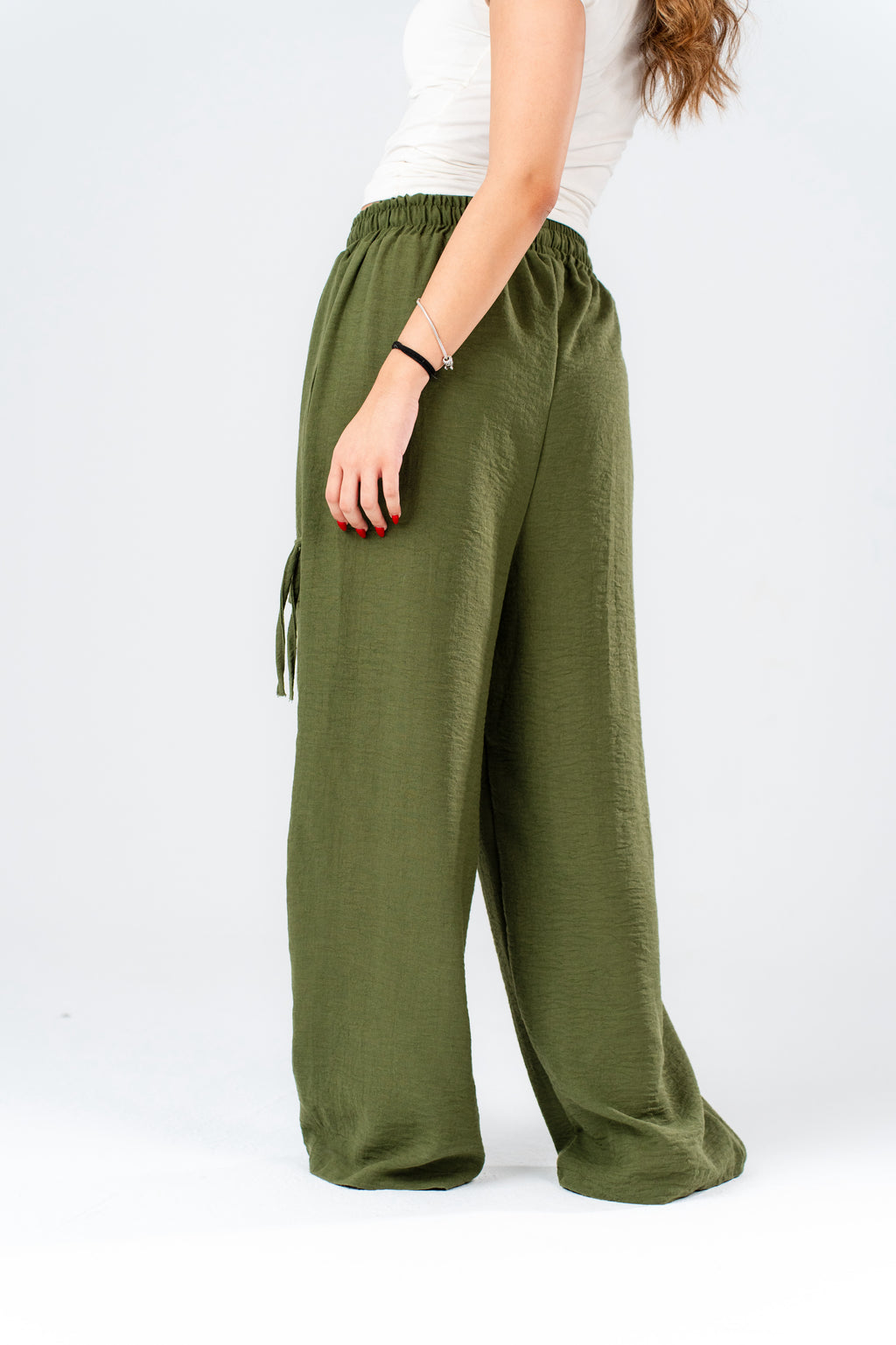 KV Wide-Leg Linen Cargo Pants