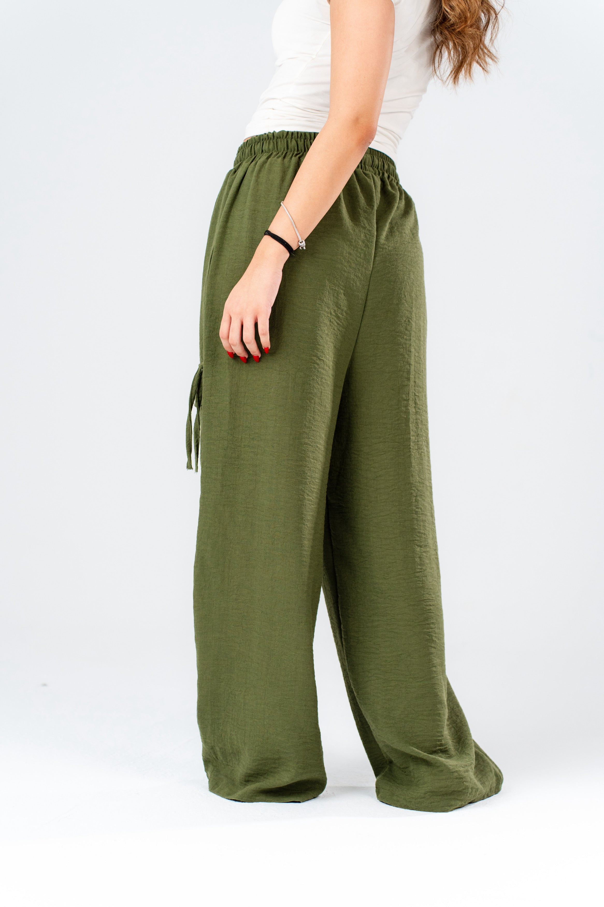 KV Wide-Leg Linen Cargo Pants